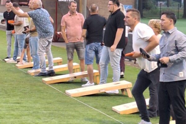 cornhole2 cornhole2